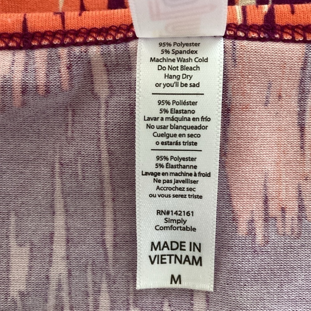Lularoe Perfect Tee - Picture 11 of 12